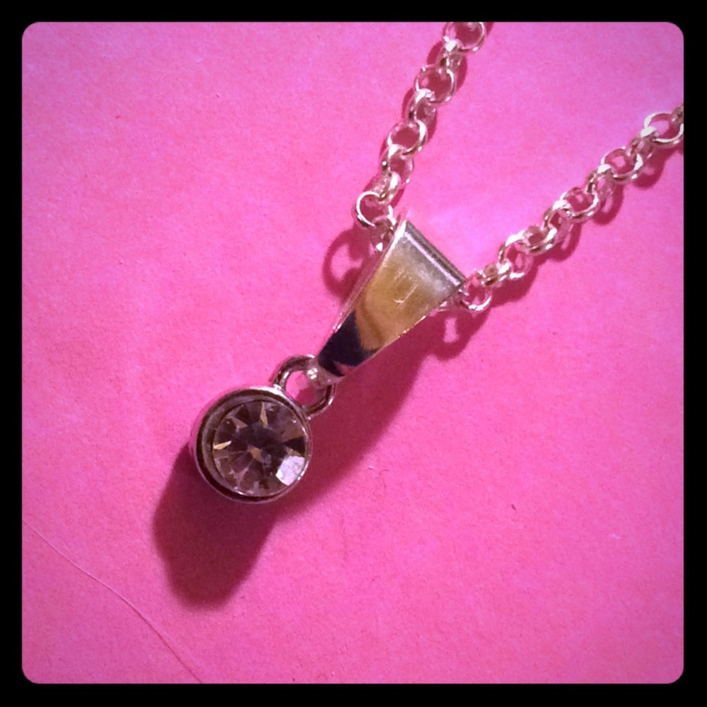 Brand New Sophisticated Single Crystal Drop
